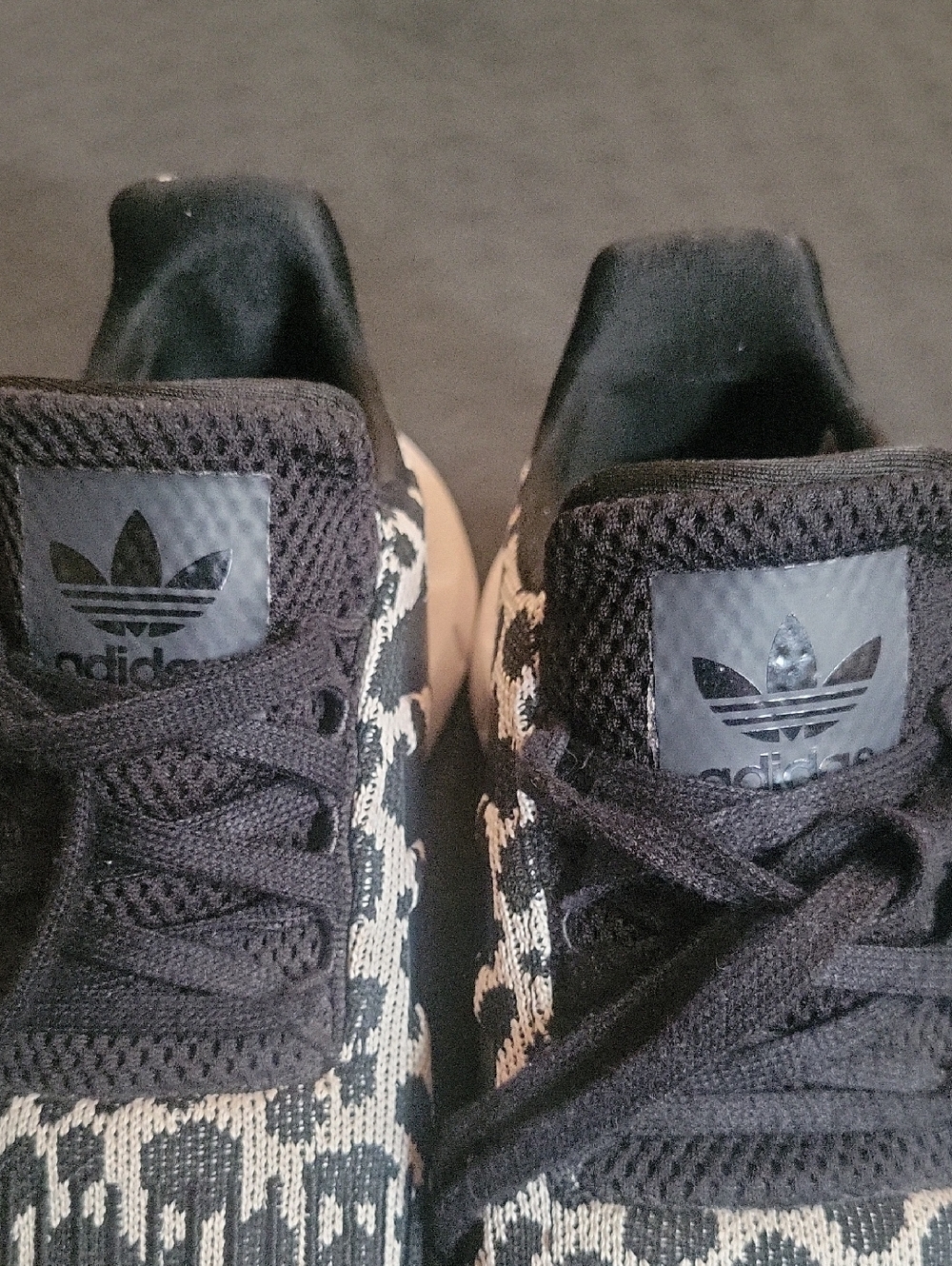 adidas Women's Black & White Knit Leopard Cheetah Pattern Sneakers 8 - Picture 6 of 9